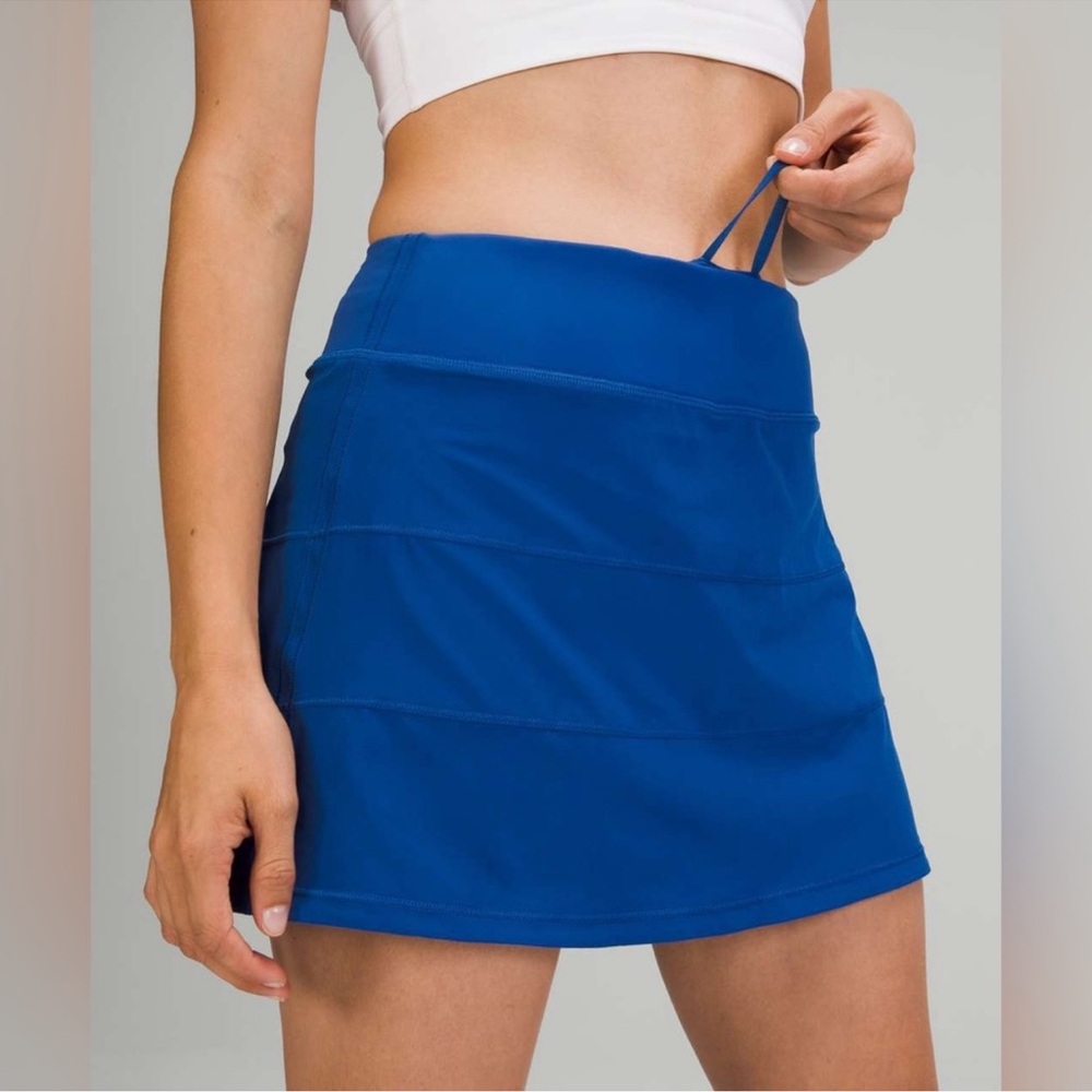 NWOT Lululemon Pace Rival Tall size 12 Electric Blue